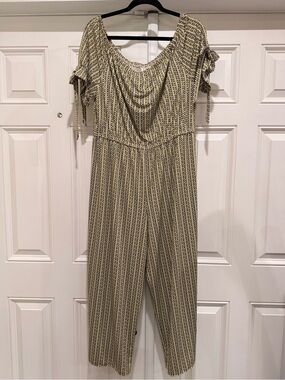 Tacera Jumpsuit Women's Size XL Short Sleeve Off Shoulder Wide-Leg Yellow Black